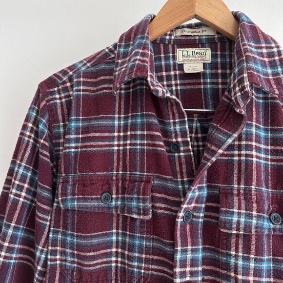 LL Bean Shirt Mens Medium Plaid Chamois Cloth Heavy Flannel Pockets Work Cabin - Picture 7 of 10